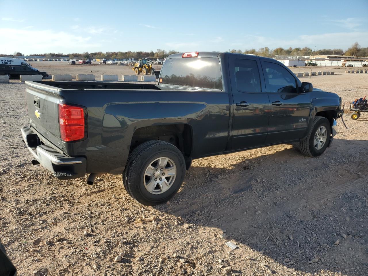 CHEVROLET SILVERADO C1500 LT