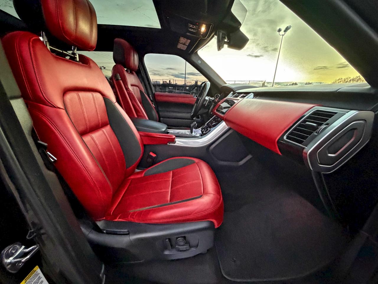 LAND ROVER RANGE ROVER P525 HSE