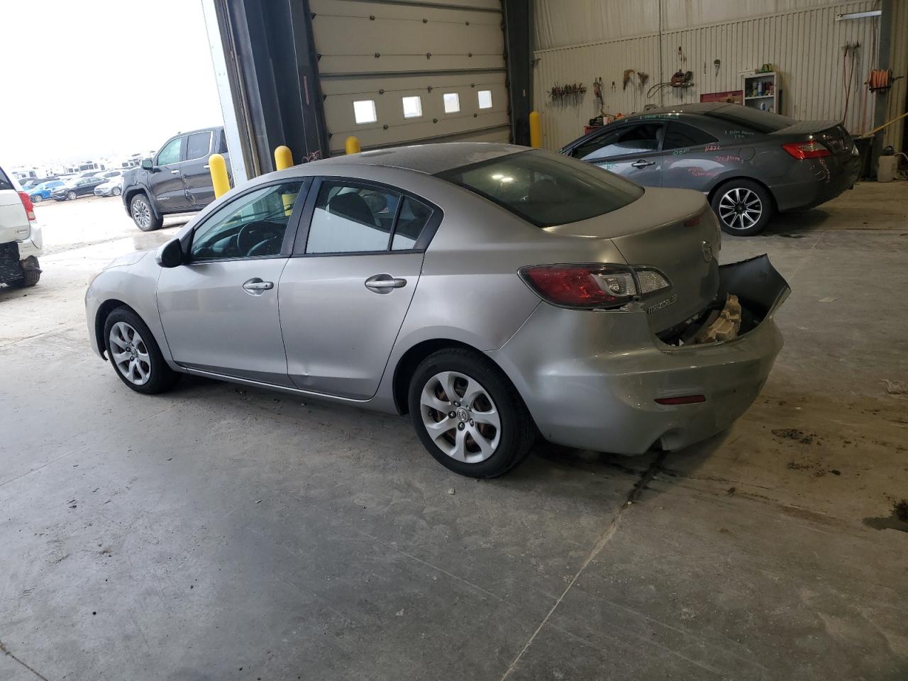MAZDA 3 I