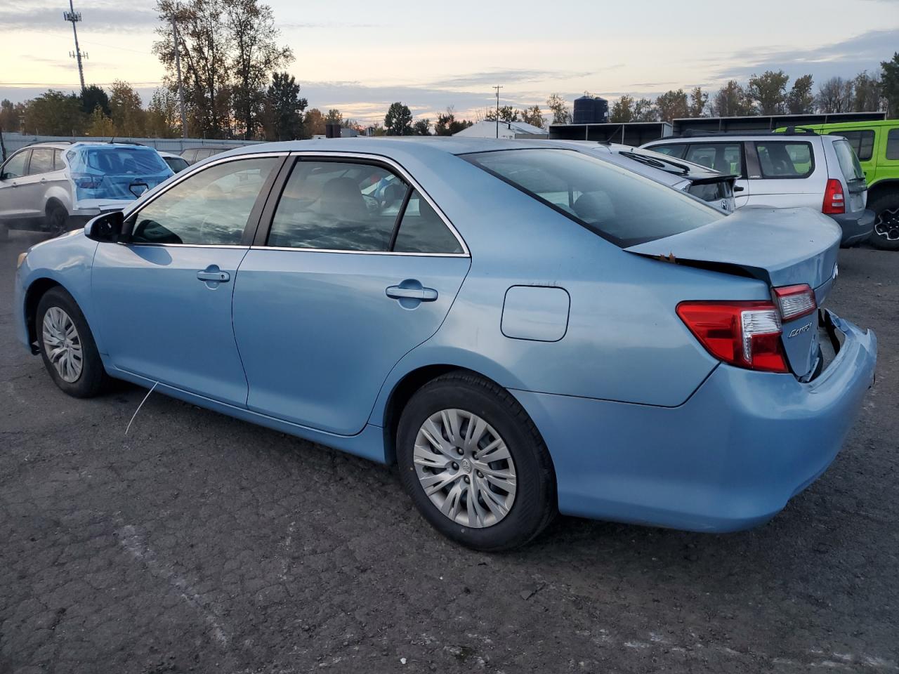 TOYOTA CAMRY L