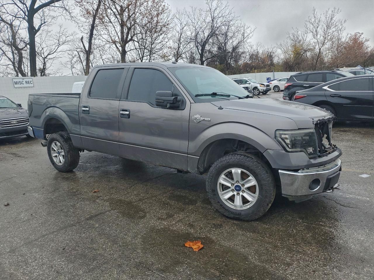 FORD F-150 SUPERCREW