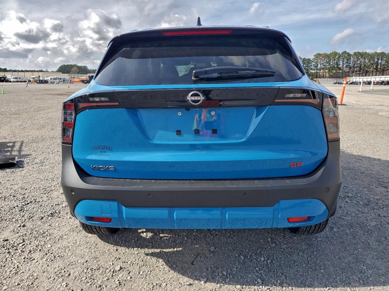 NISSAN KICKS SR