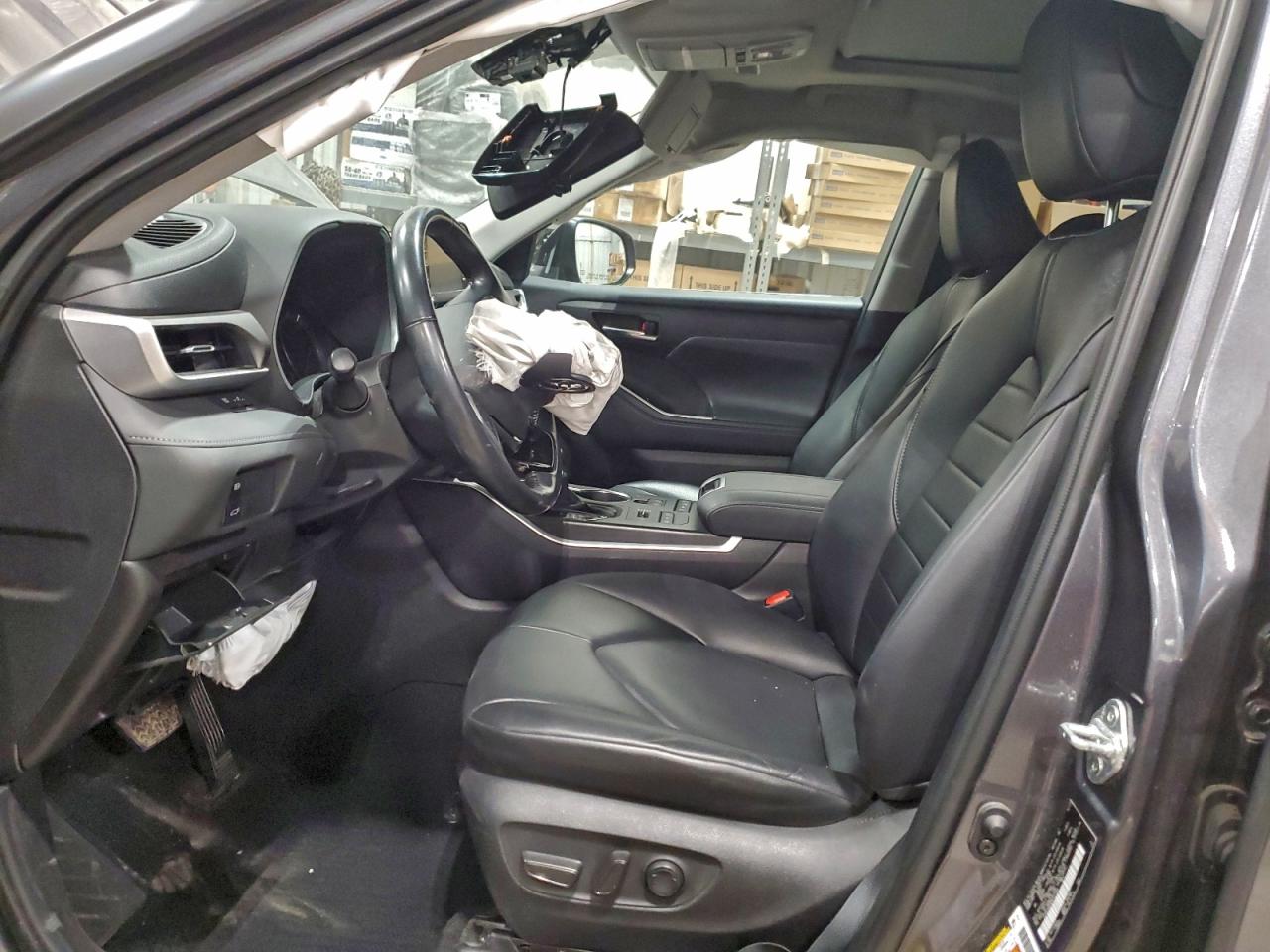 Lot #3316833665 2021 TOYOTA HIGHLANDER