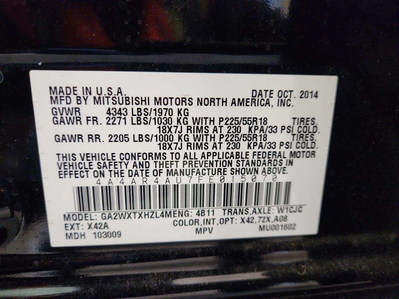 MITSUBISHI OUTLANDER SE