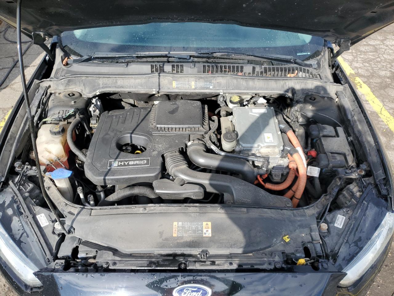 FORD FUSION SE HYBRID