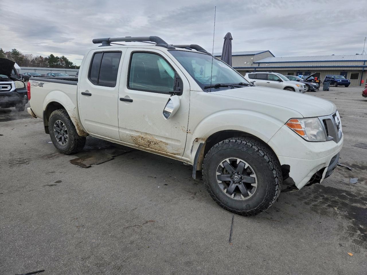 NISSAN FRONTIER S