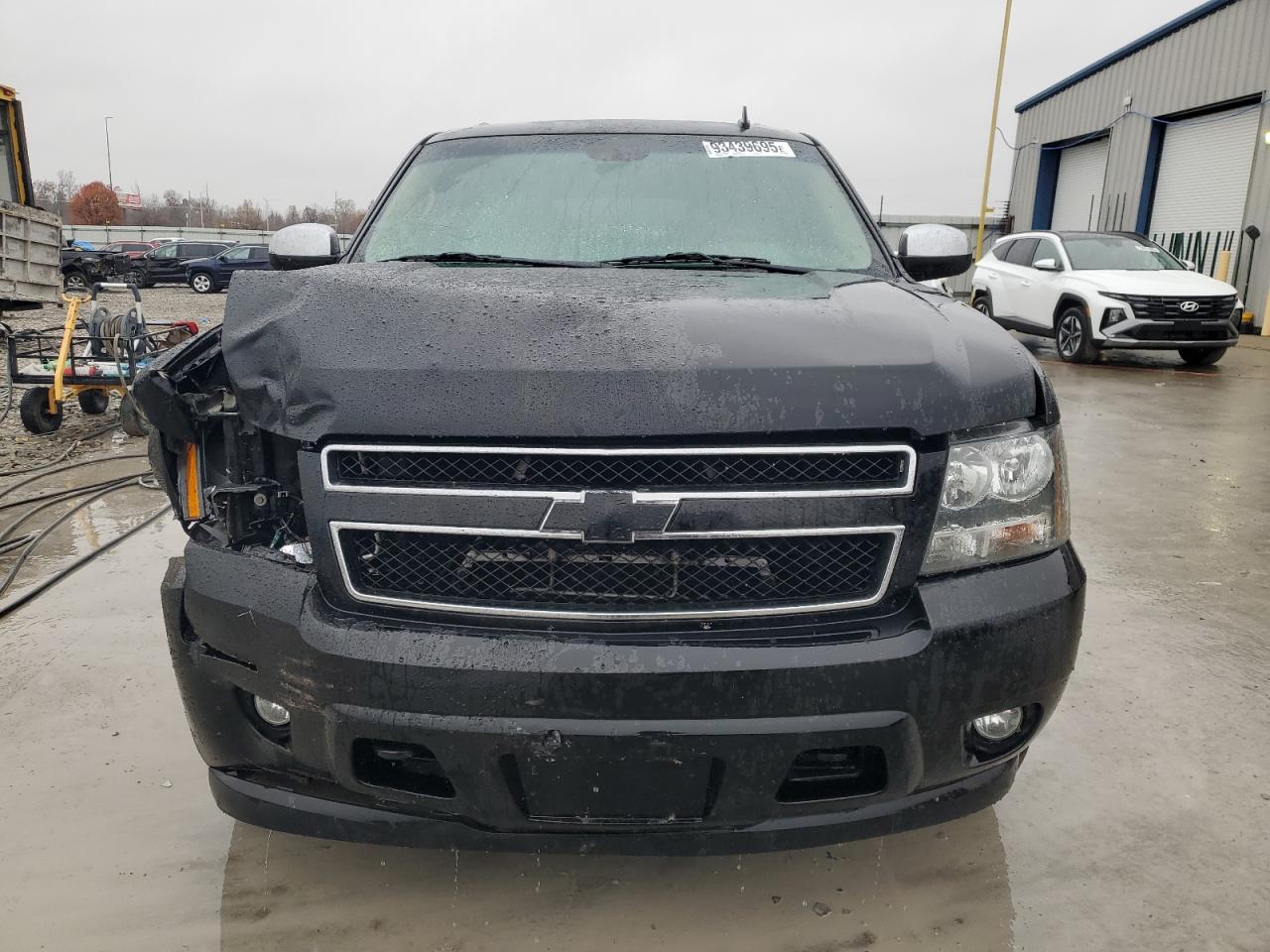 CHEVROLET SUBURBAN K2500 LT