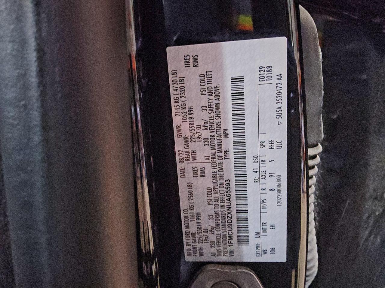 FORD ESCAPE TITANIUM