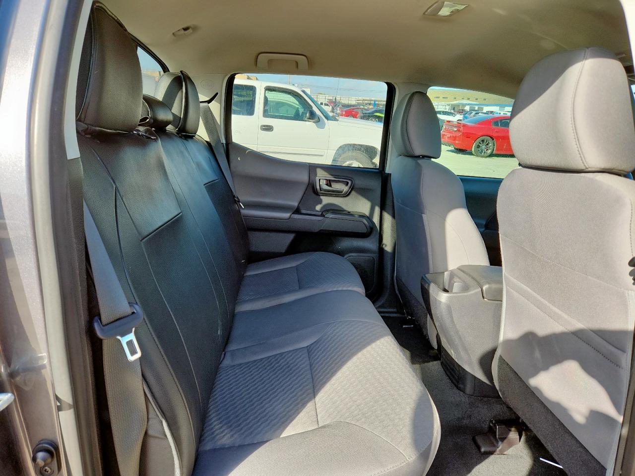 TOYOTA TACOMA DOUBLE CAB