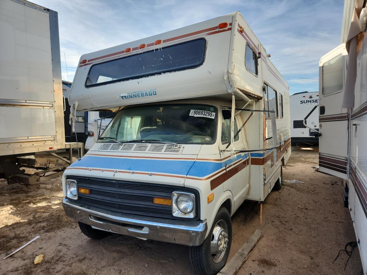 Lot #3286542145 1978 WINNEBAGO MINNIEWINN
