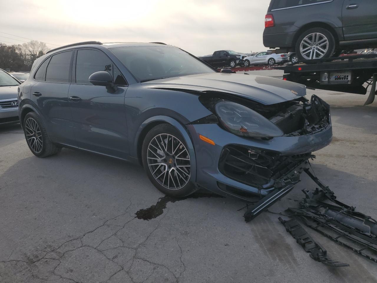 PORSCHE CAYENNE TURBO