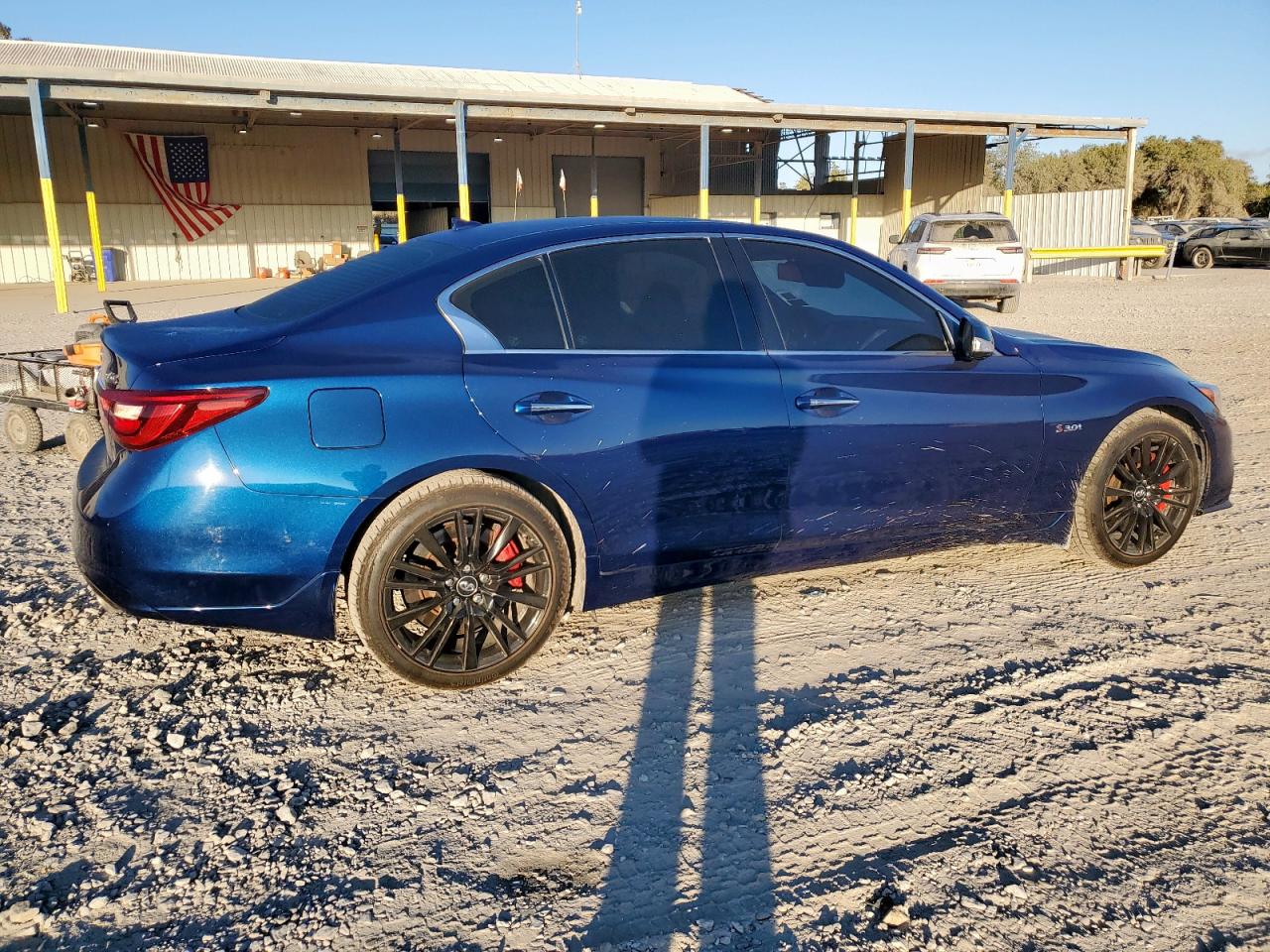 INFINITI Q50 RED SPORT 400