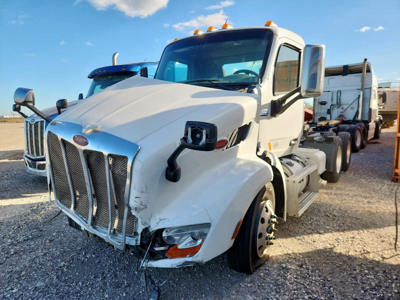 2019 PETERBILT TRACTOR 579 #3291456466
