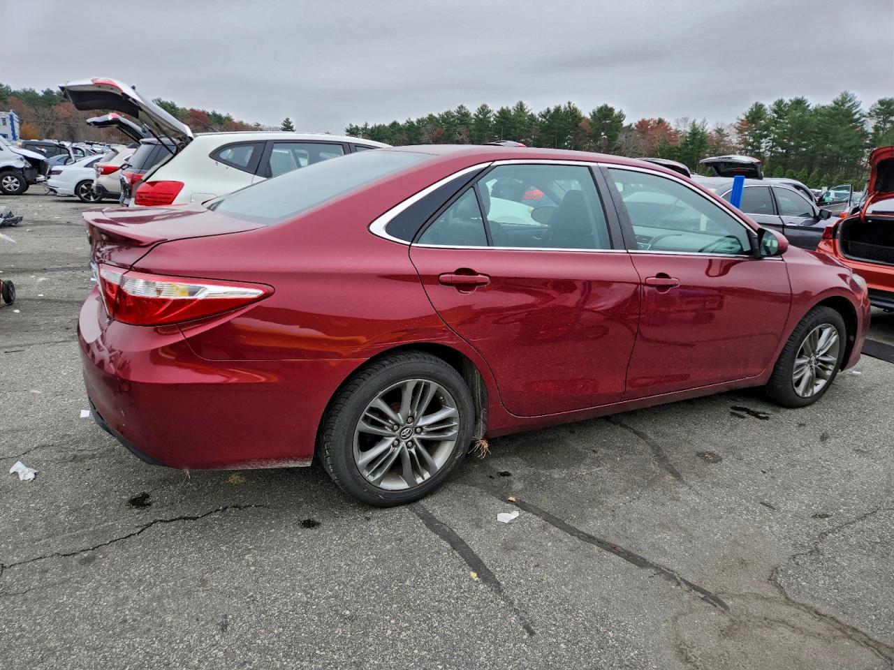 TOYOTA CAMRY LE