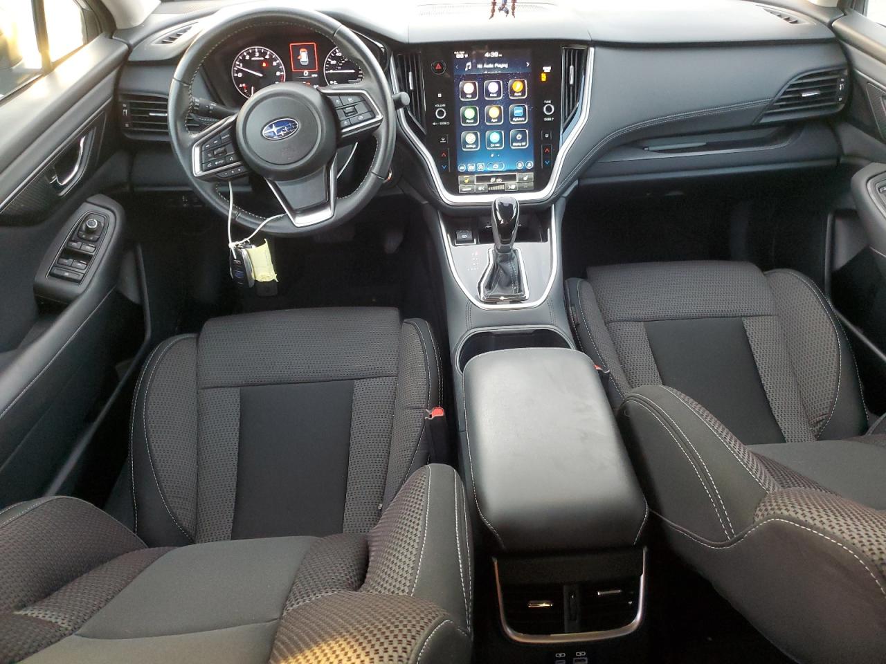 SUBARU OUTBACK PREMIUM