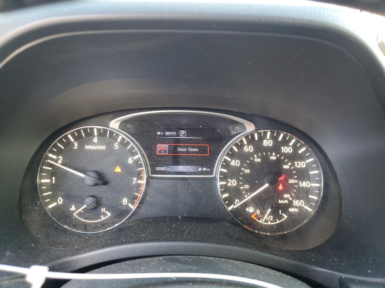 NISSAN PATHFINDER SV