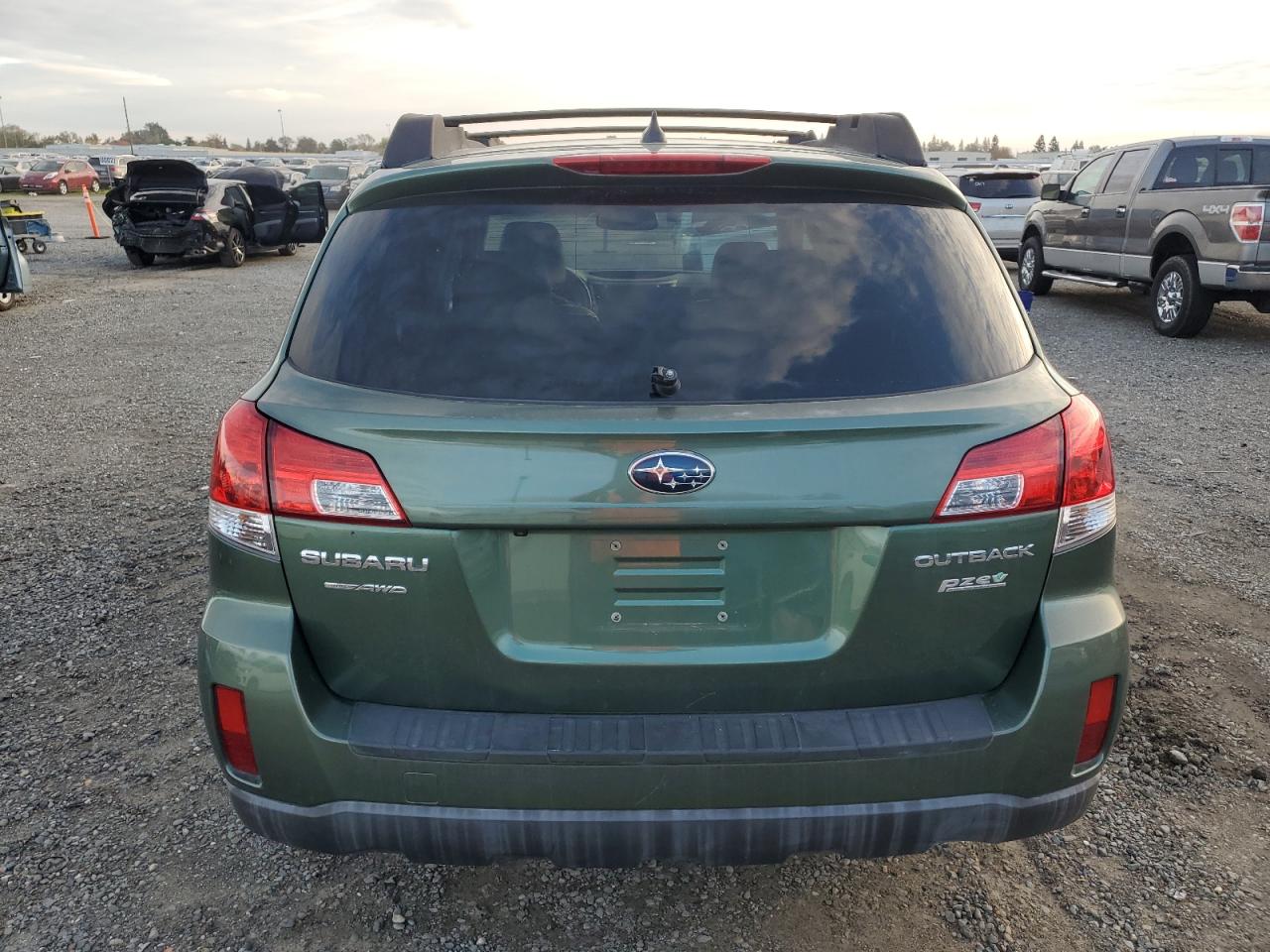 Lot #3311761287 2013 SUBARU OUTBACK 2.