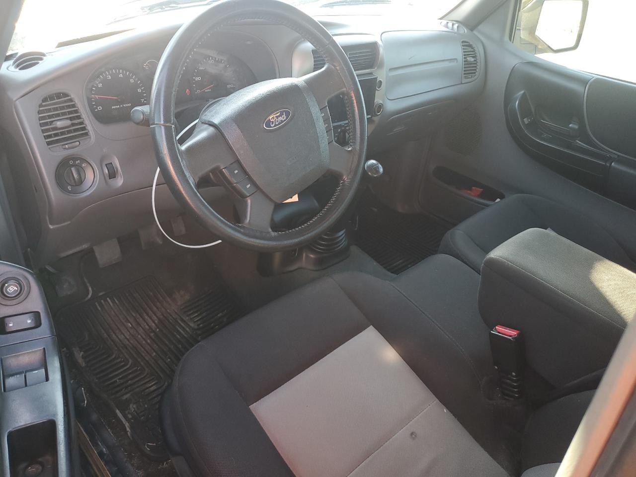 FORD RANGER SUPER CAB