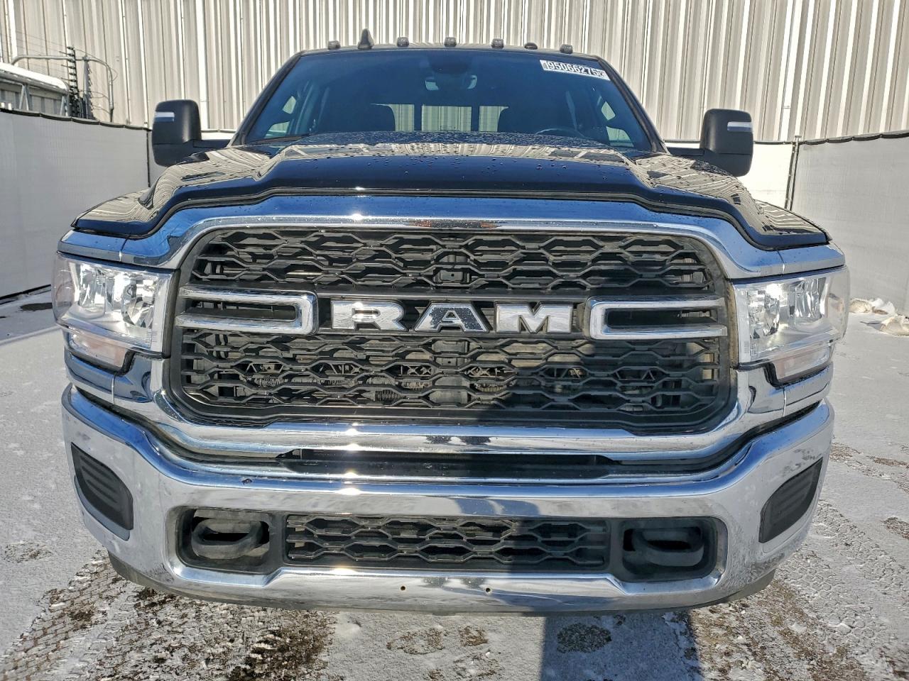 RAM 3500 TRADESMAN