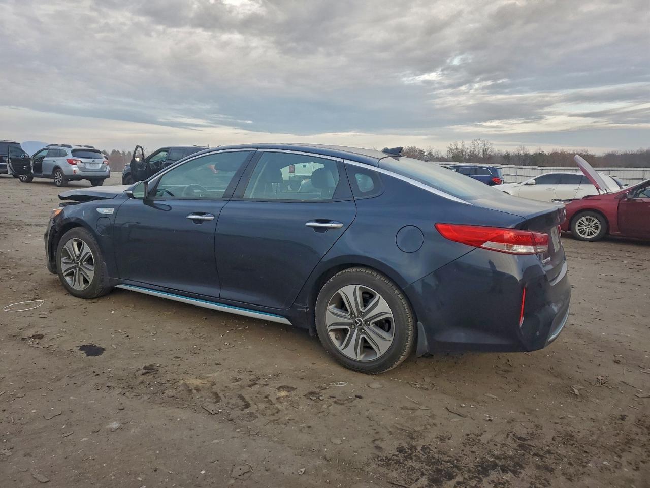 KIA OPTIMA PLUG-IN HYBRID