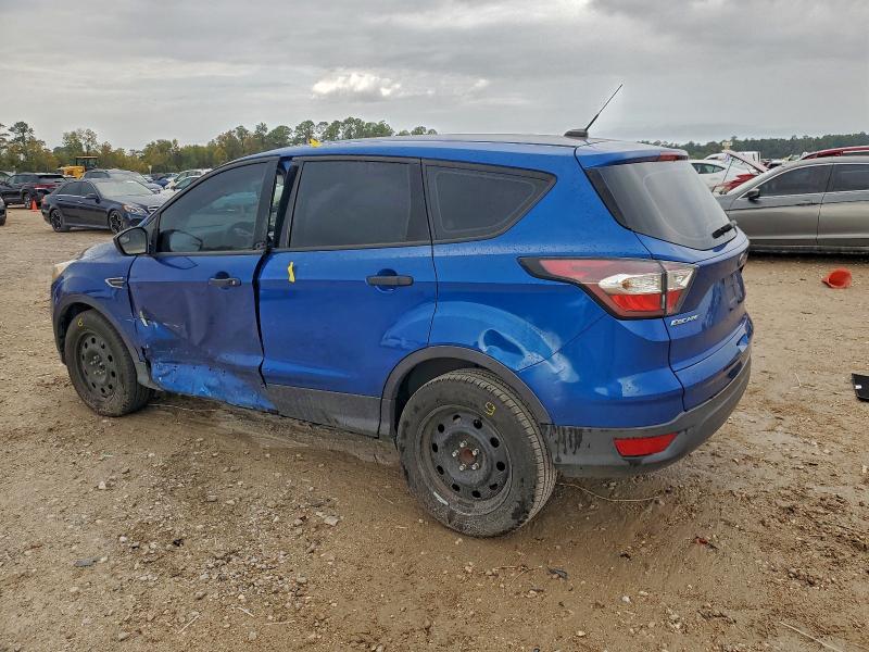 2017 FORD ESCAPE S #3304817559