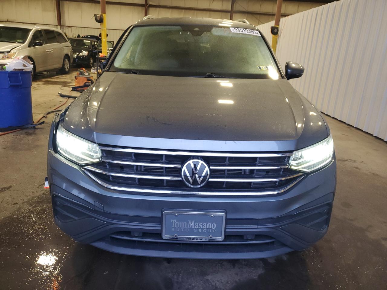 VOLKSWAGEN TIGUAN SE