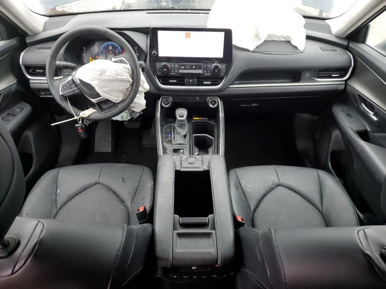 TOYOTA HIGHLANDER LE