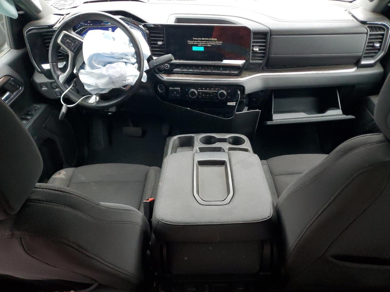 CHEVROLET SILVERADO K1500 LT