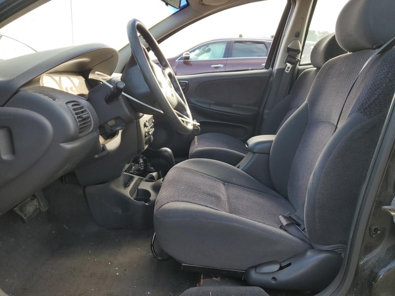 Lot #3286666344 2000 DODGE NEON