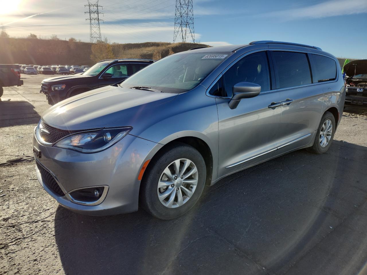 CHRYSLER PACIFICA TOURING L