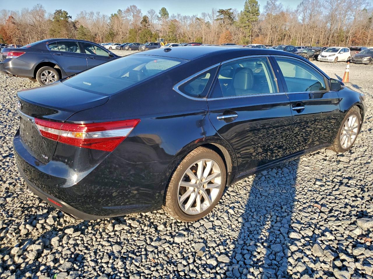 TOYOTA AVALON BASE