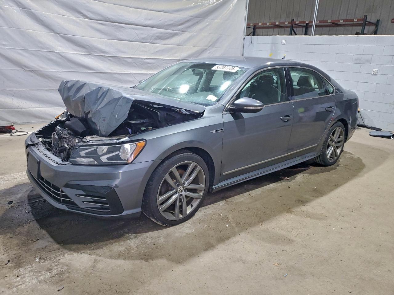 Lot #3311715230 2017 VOLKSWAGEN PASSAT R-L