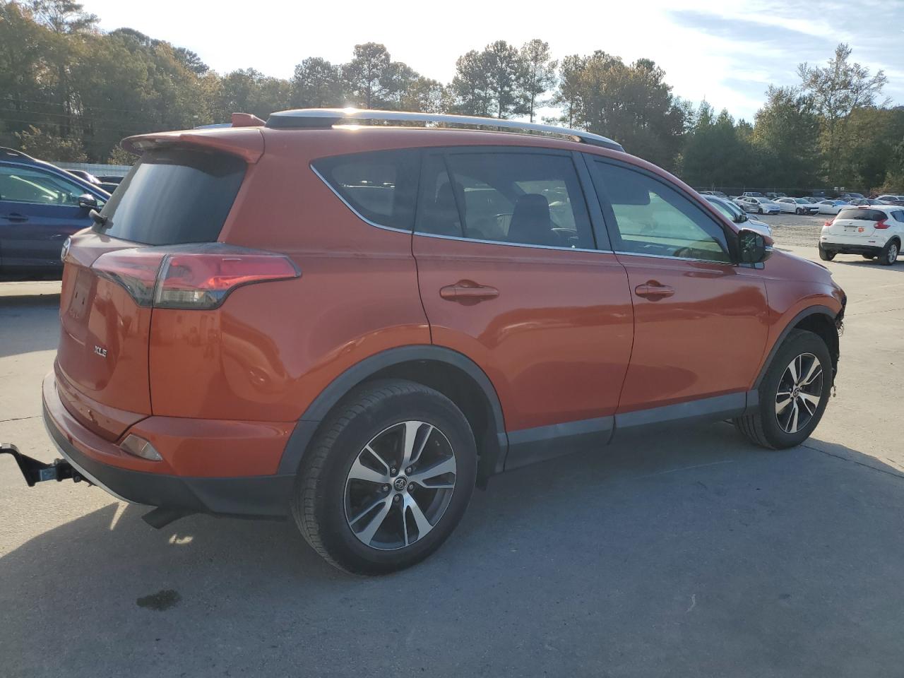 TOYOTA RAV4 XLE