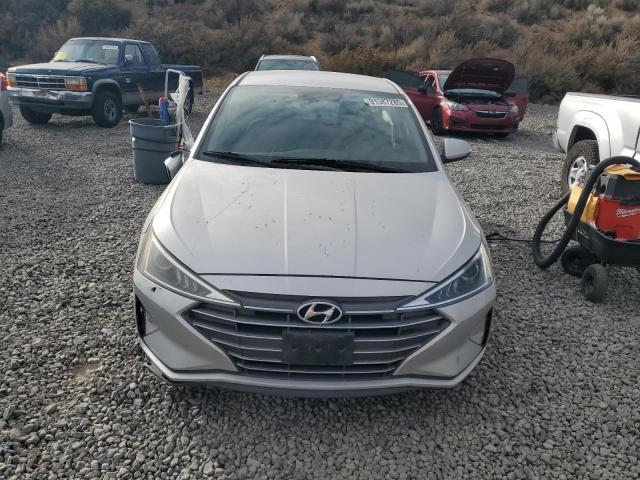 2019 HYUNDAI ELANTRA SE - 5NPD74LF4KH487066