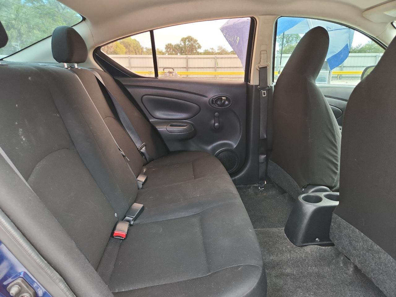 NISSAN VERSA S