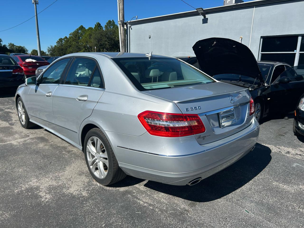 MERCEDES-BENZ E-CLASS 350