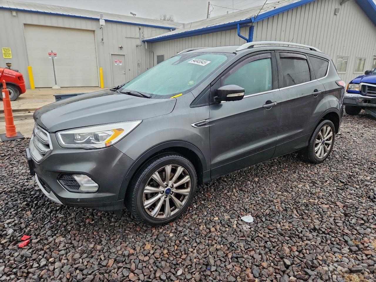 FORD ESCAPE TITANIUM
