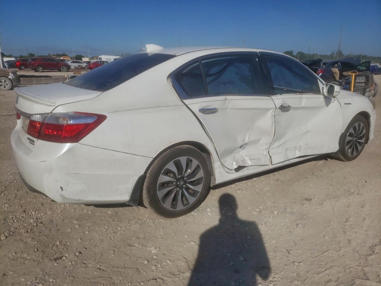 HONDA ACCORD TOURING HYBRID