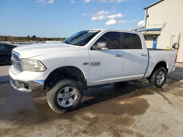 RAM 1500 SLT