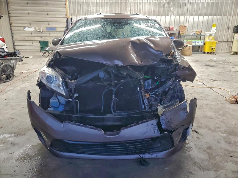 2018 TOYOTA SIENNA LE #3308450341