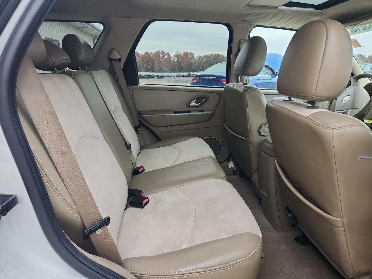 Lot #3298100142 2005 MERCURY MARINER