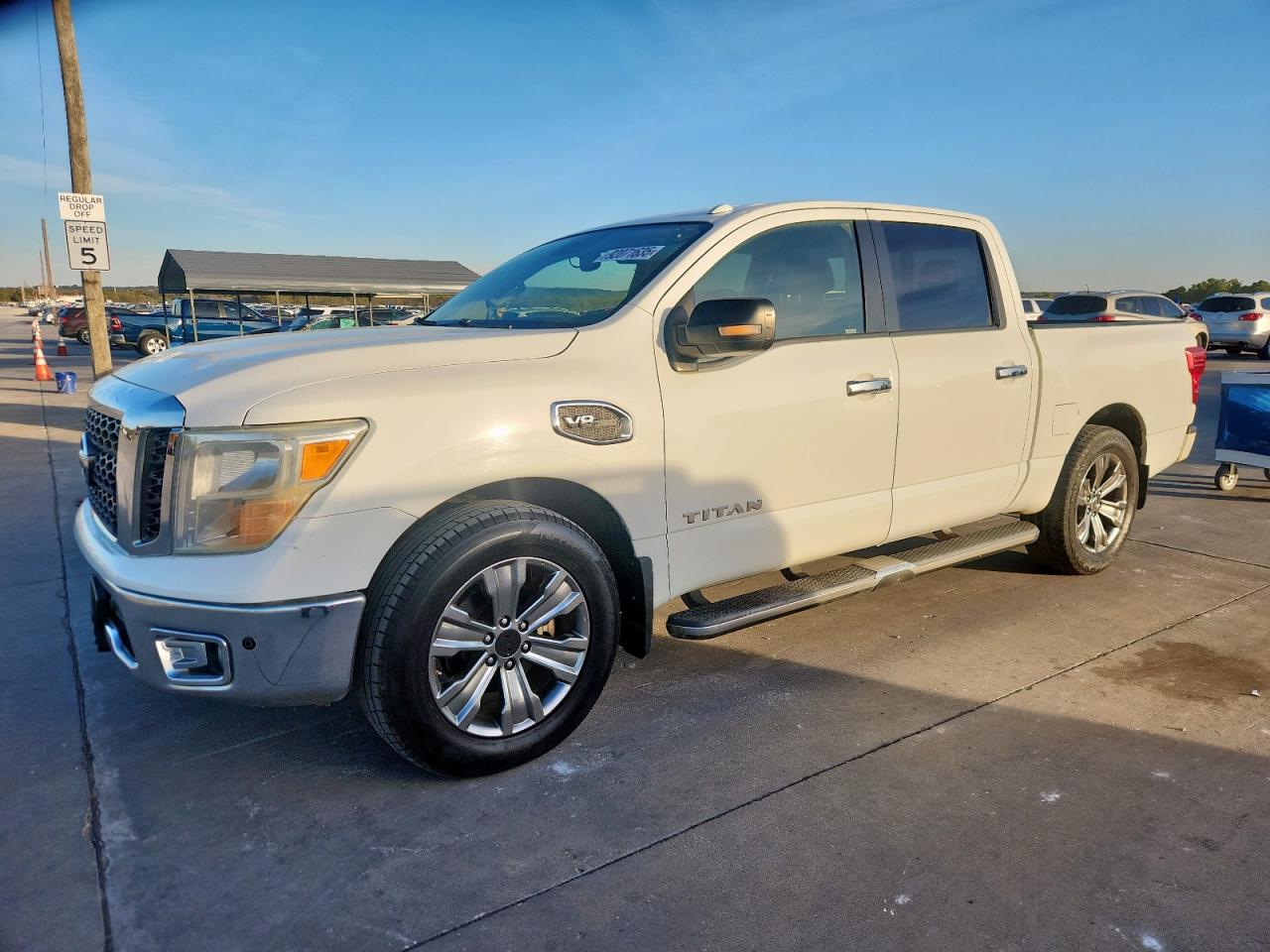 Lot #3309180616 2017 NISSAN TITAN SV