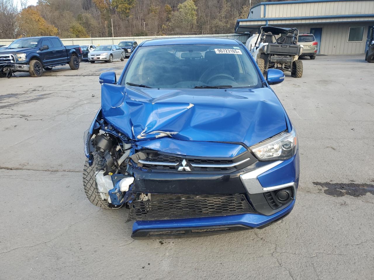 MITSUBISHI OUTLANDER ES