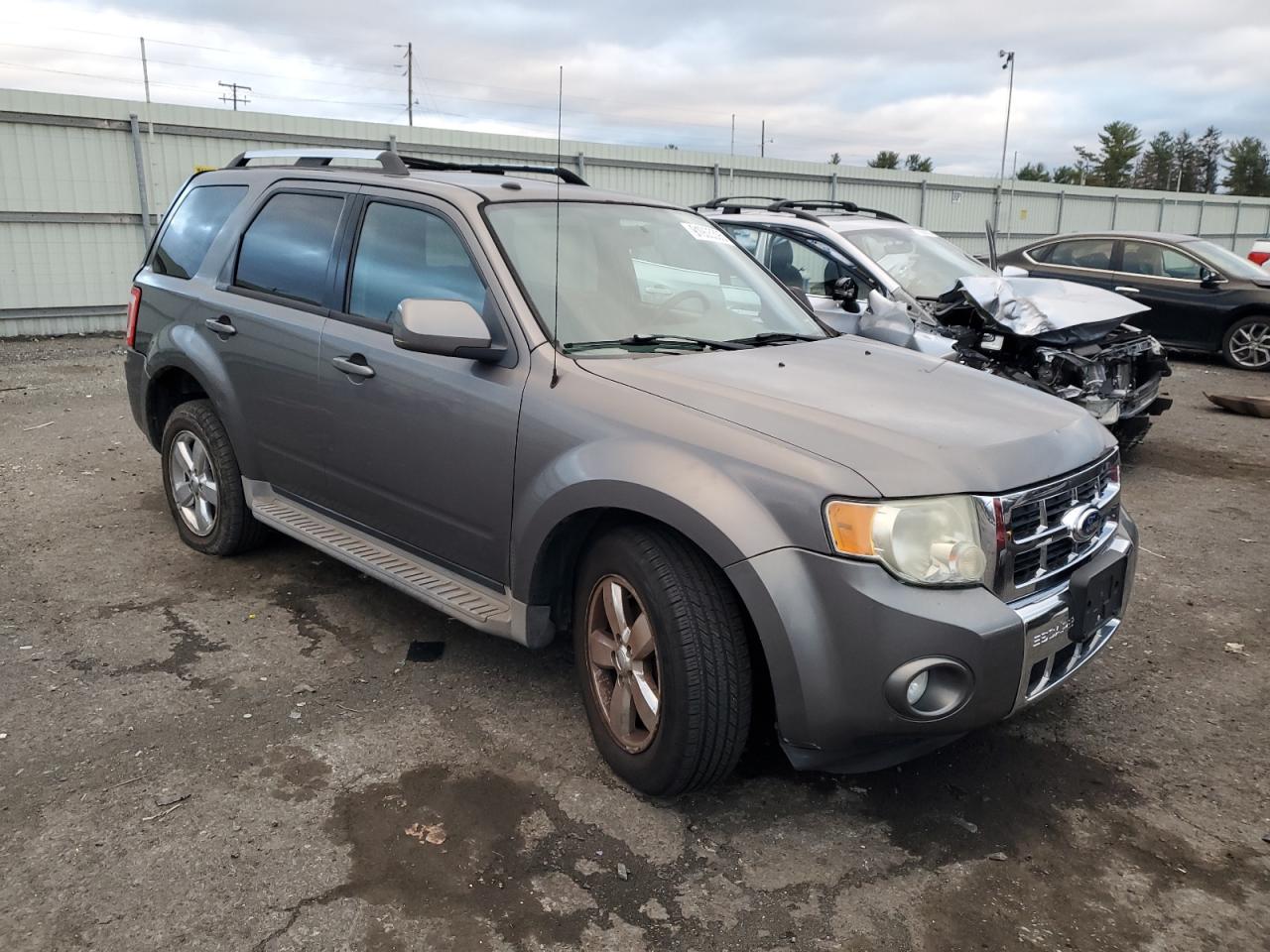 FORD ESCAPE LIMITED