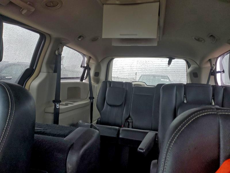 2016 CHRYSLER TOWN & COU #3302769340