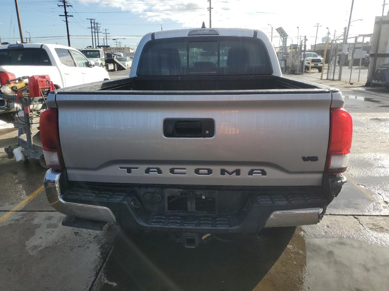 TOYOTA TACOMA DOUBLE CAB