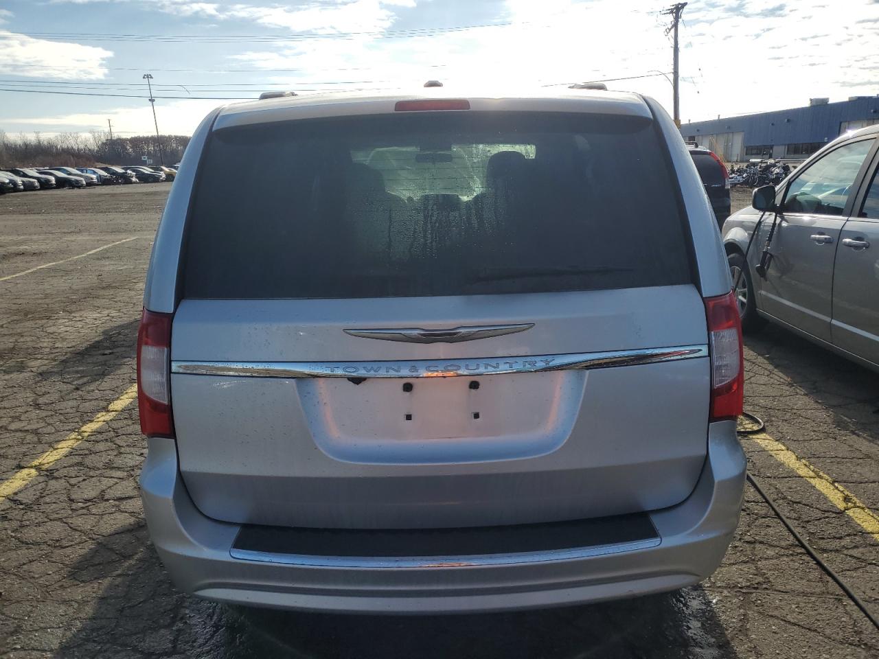 CHRYSLER TOWN & COUNTRY TOURING