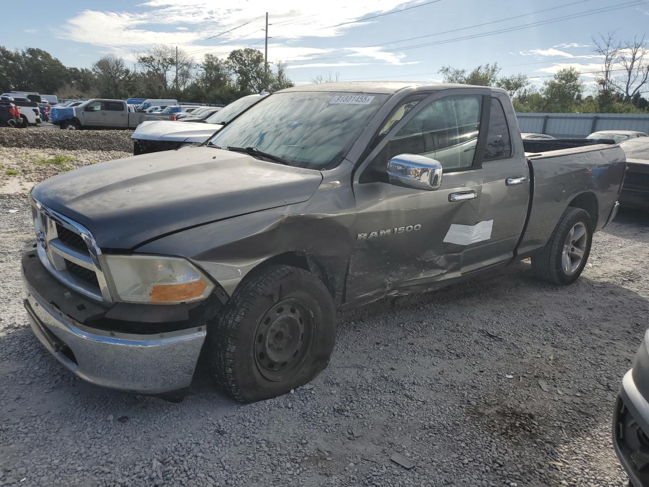 DODGE RAM 1500 SLT