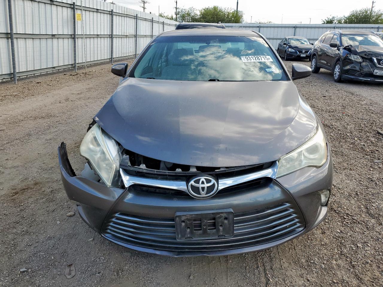 TOYOTA CAMRY LE