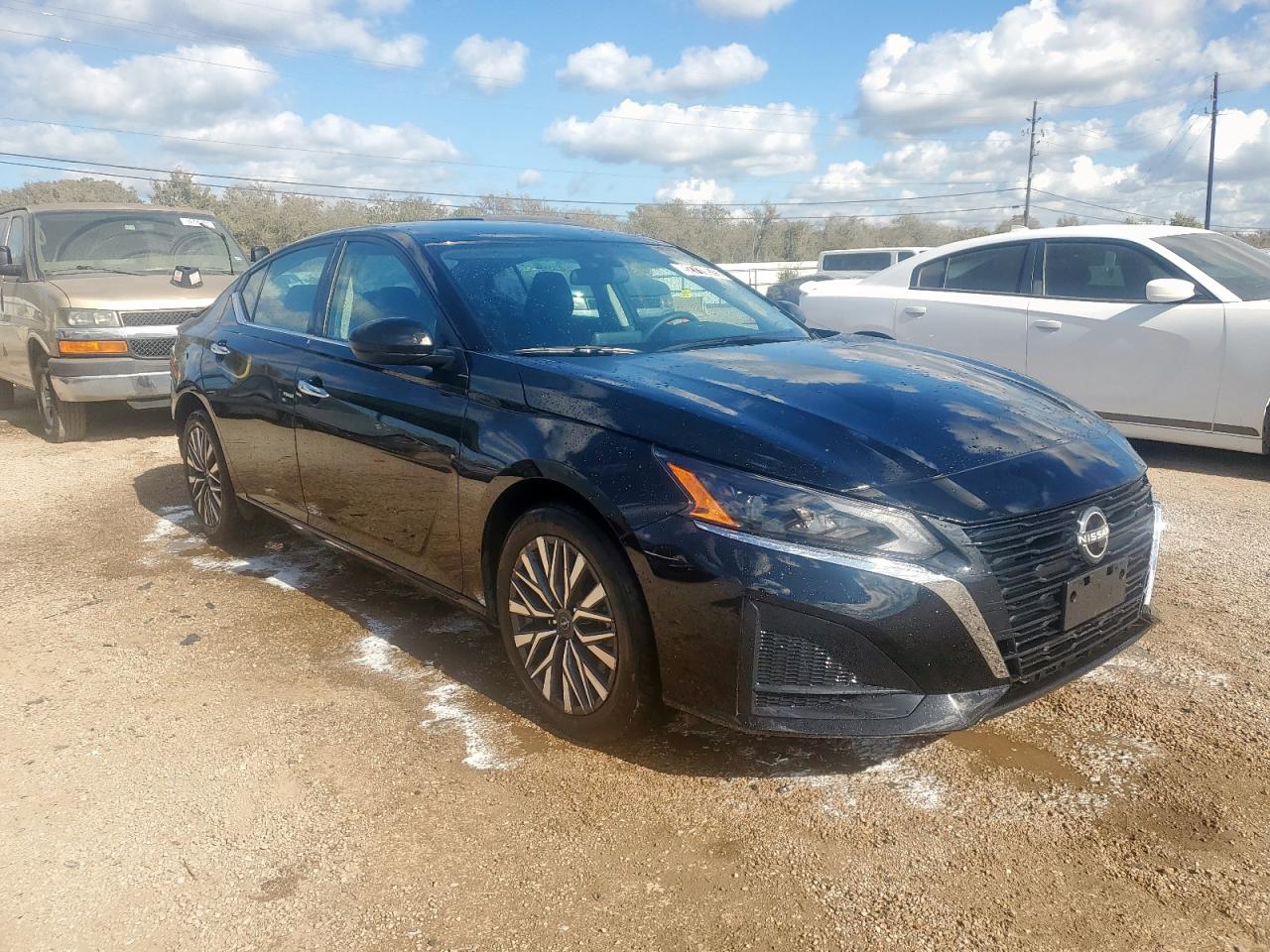 Lot #3303069817 2025 NISSAN ALTIMA SV